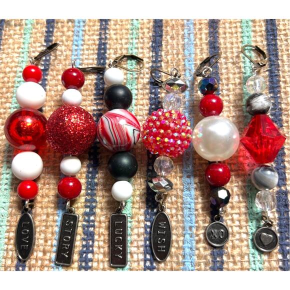 Symbols of Love Set of 5 Dark Bronze Dangle Stitch Markers Handmade - Picture 2 of 4